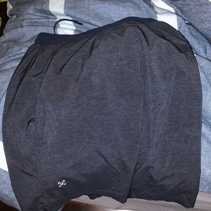 Men’s Lulu-Lemon shorts